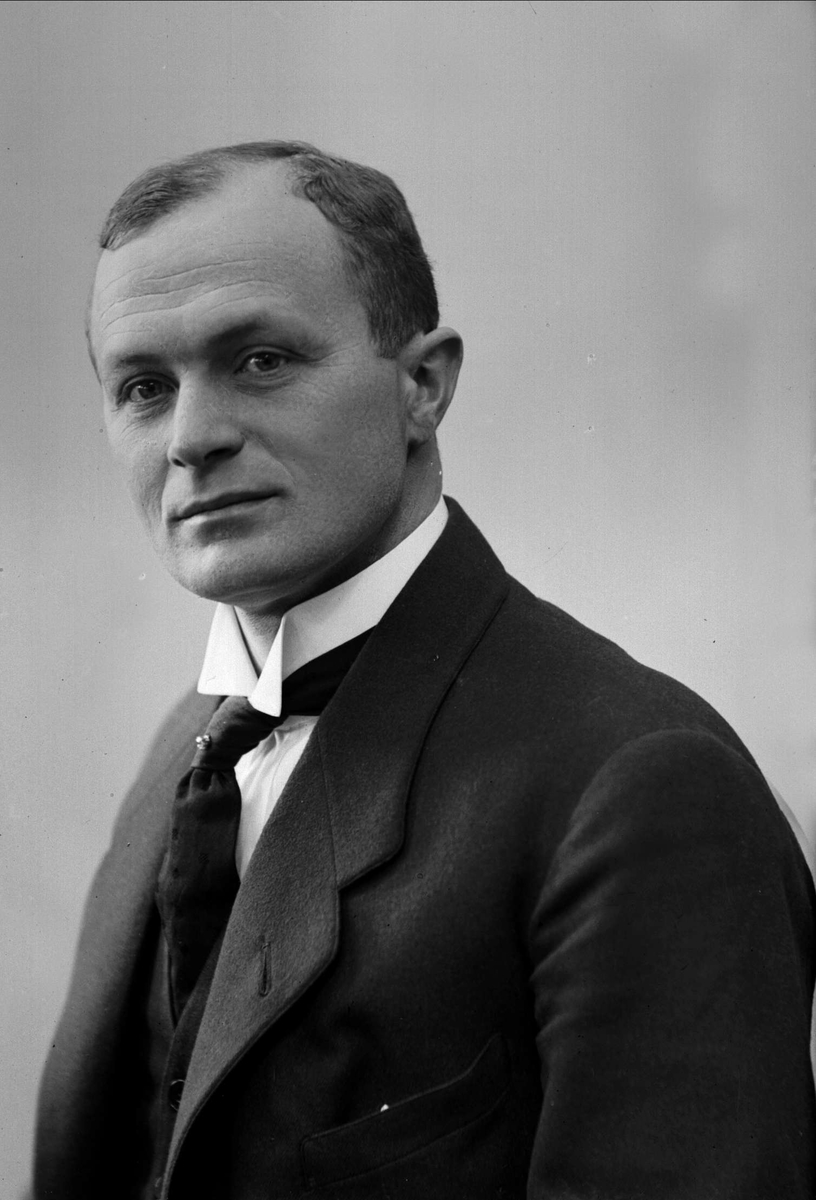 Gustav Borgen, NFB.02309