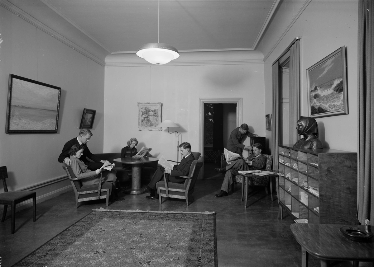 Paul Sandberg, "Uplänningarnas renoverade nationslokaler invigda" - läsrum i nytt skick, Upplands studentnation, Uppsala november 1942