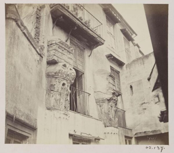 Parker, John Henry, Architectural Details - Capitals of two Columns of the Portico of Octavia, near the Church of S. Angelo in Pescheria