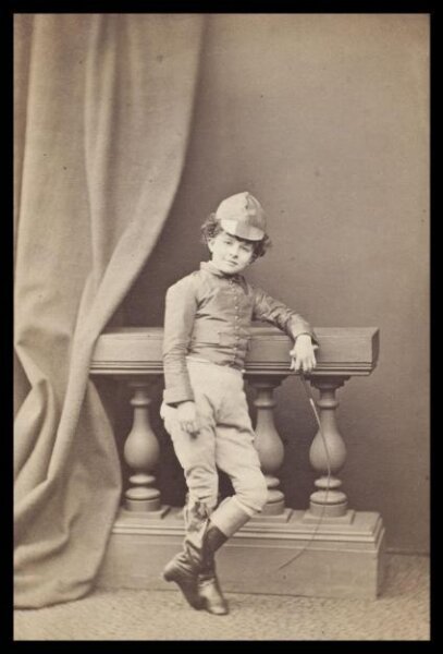 London Stereoscopic and Photographic Company, Guy Little Theatrical Photograph