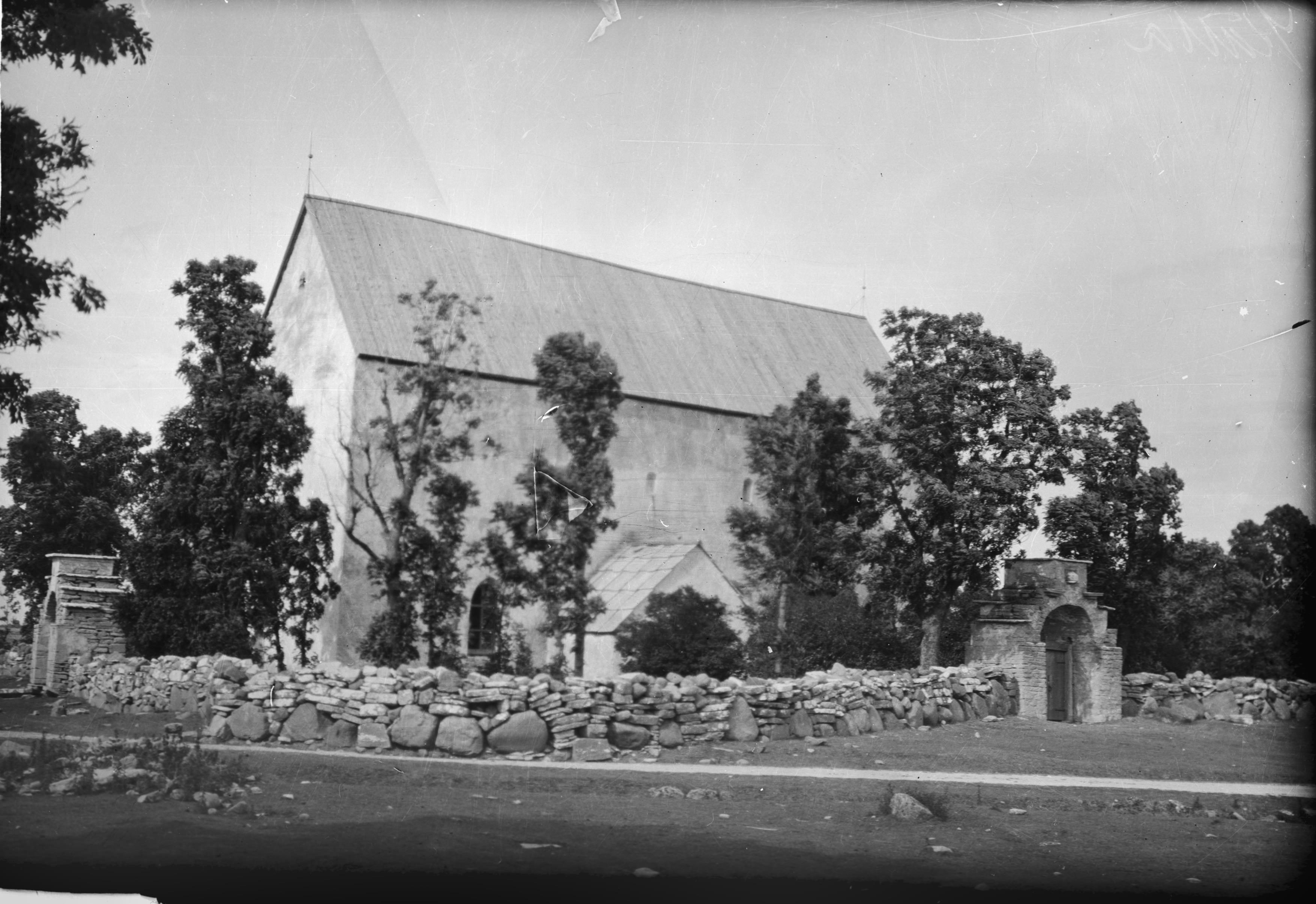 Sven Brandel, Källa gamla kyrka